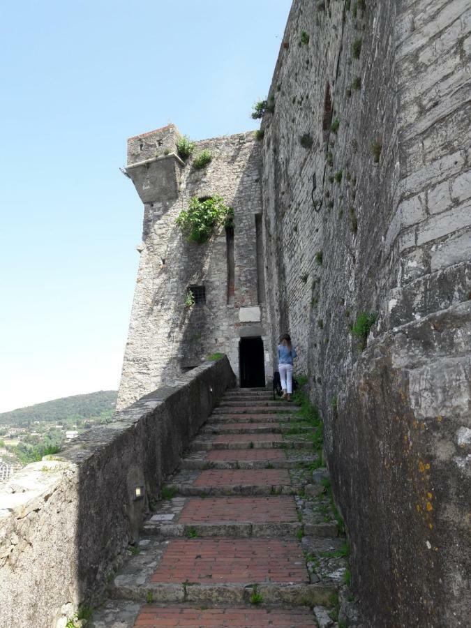 Casa A Lerici Nell'Antico Borgo Villa Exterior photo